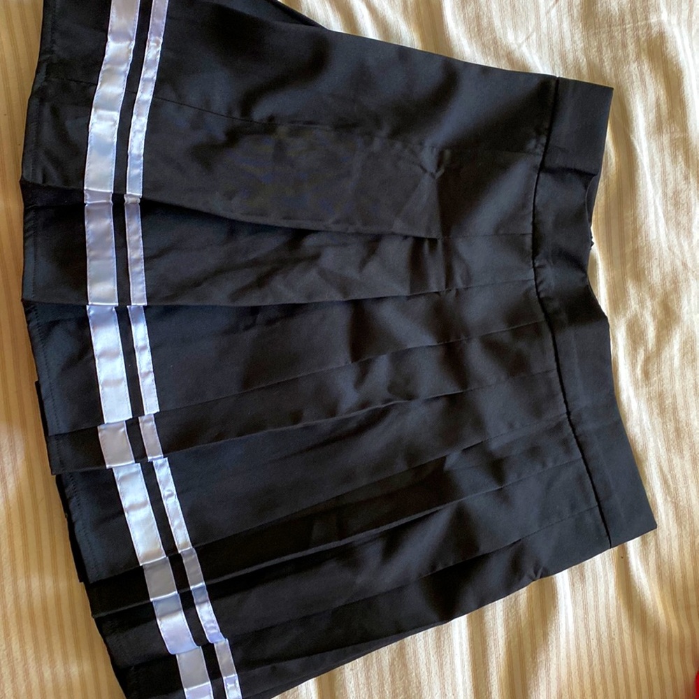 Varsity striped pleat pleated skirt . Kawaii new skirt